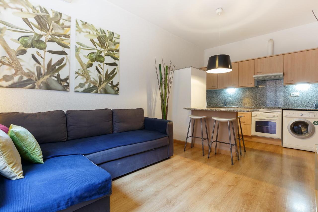 Portal Del Angel Barcelona Apartment Room photo