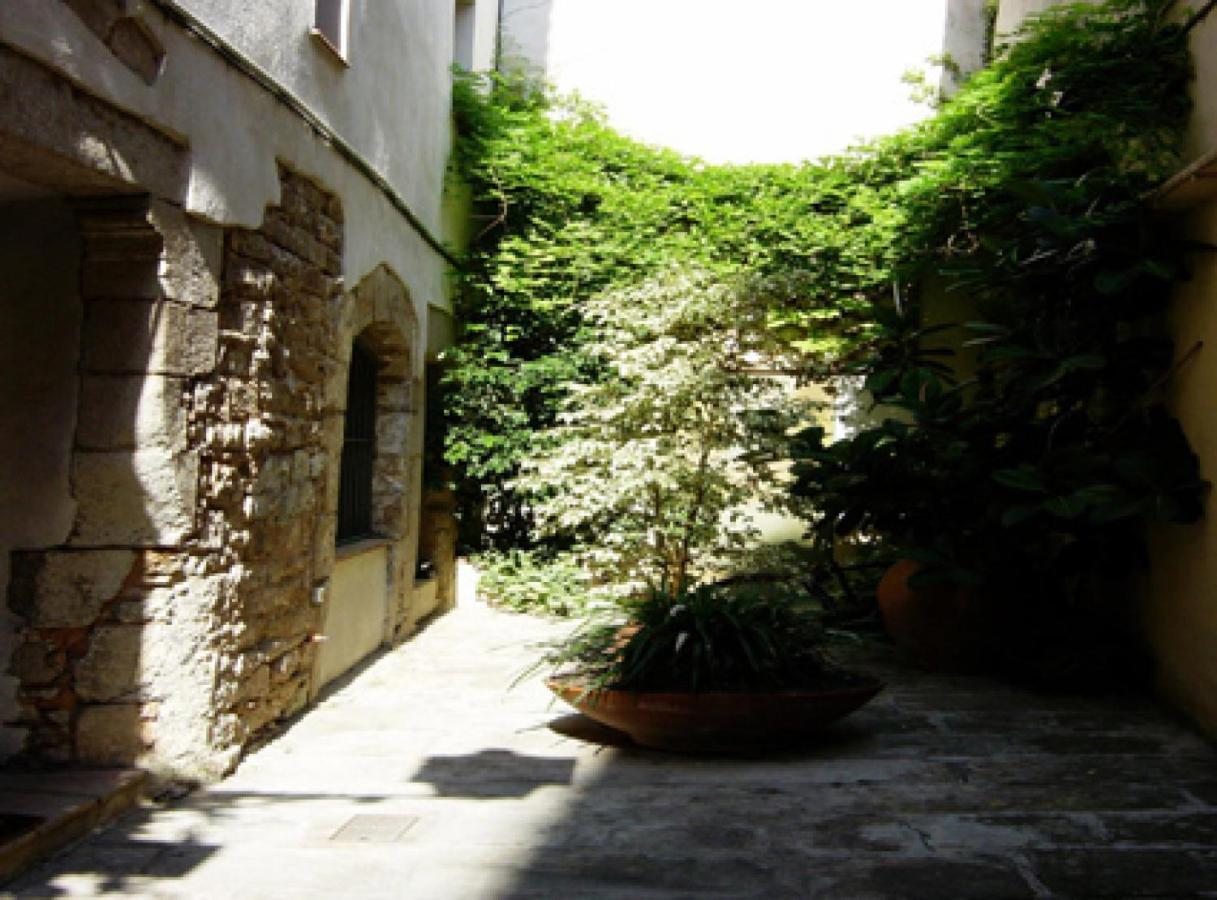 Portal Del Angel Barcelona Apartment Room photo