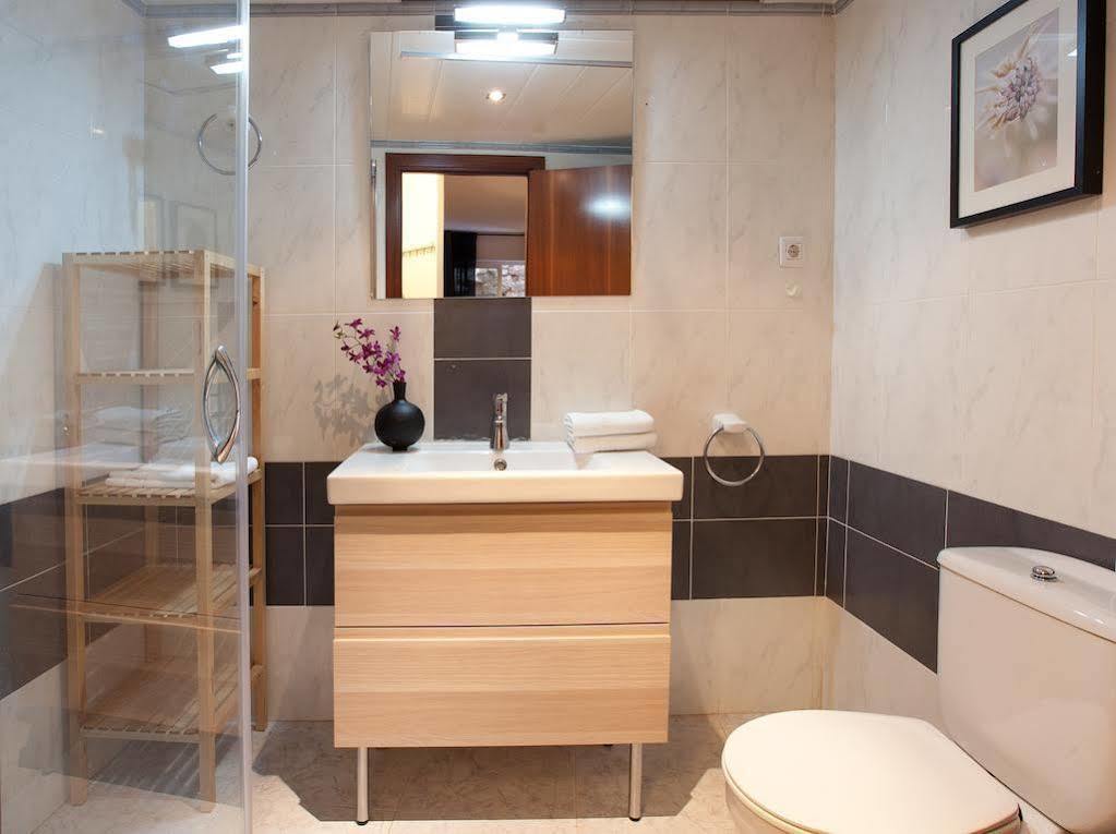 Portal Del Angel Barcelona Apartment Exterior photo